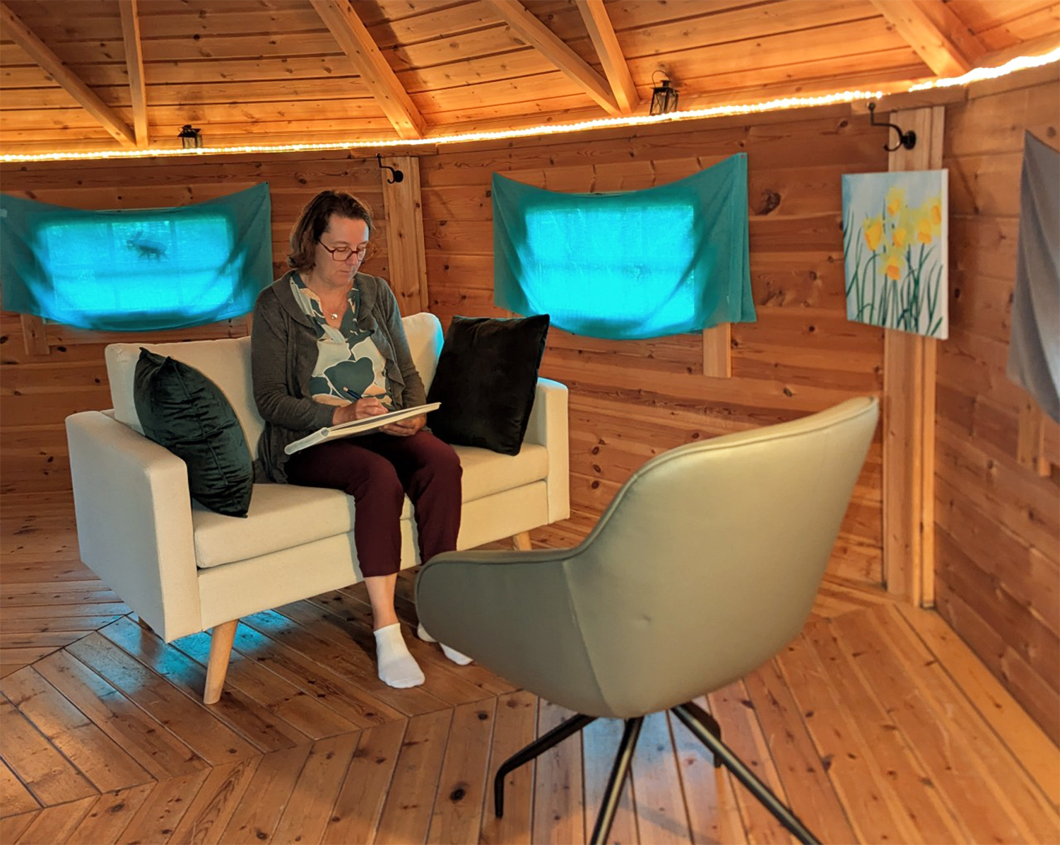 Cabinet La Jonquille contact header 2